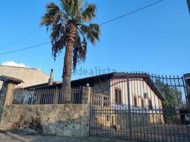 Casa in vendita a Semini, Caltagirone