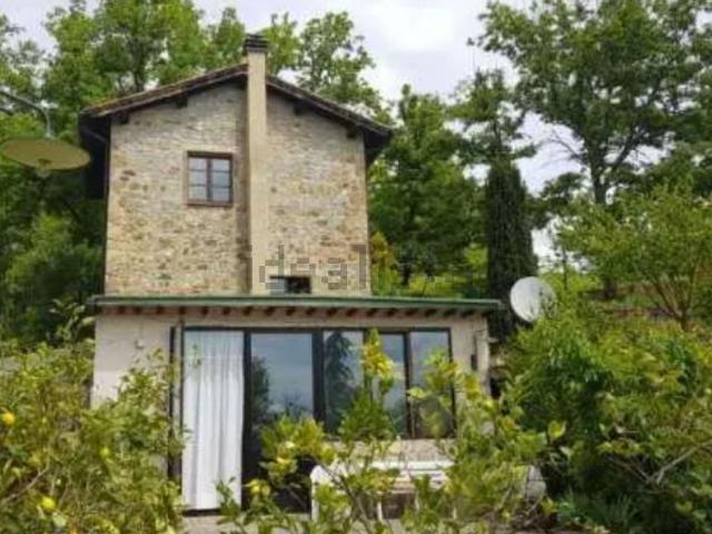 Casa in vendita a Unione di Comuni Montani Colline del Fiora, Sorano