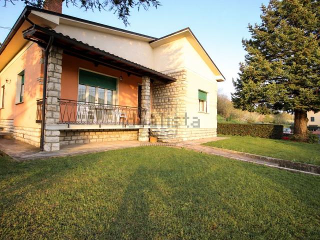 Casa in vendita a San Leonardo in Treponzio, Capannori