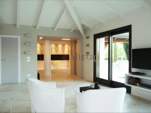 Casa in vendita a Rodero, Como