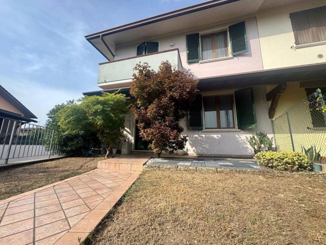 Casa in vendita a Leno, Brescia