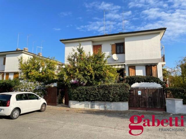 Casa in vendita a Santa Severa, Santa Marinella