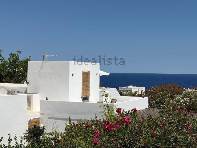 Casa in vendita a San Bartolo, Panarea