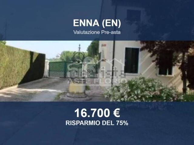 Casa in vendita a Enna Bassa, Enna