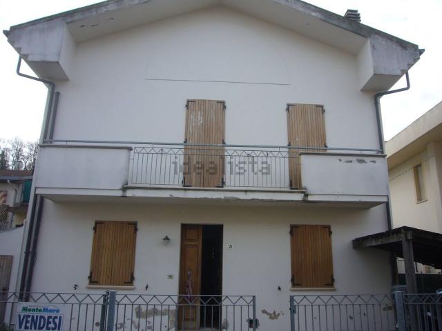 Casa in vendita a Cattolica, Reggio Emilia