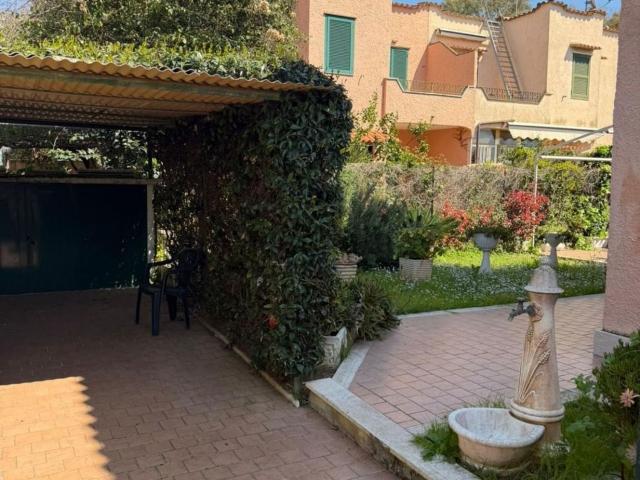 Casa in vendita a Cerenova Costantica, Roma Capitale