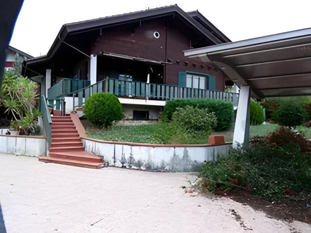 Casa in vendita a Calabria, Cosenza