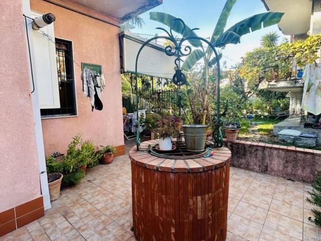 Casa in vendita a Aci Sant'antonio, Sicilia