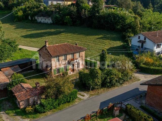 Casa in vendita a Piemonte, Asti