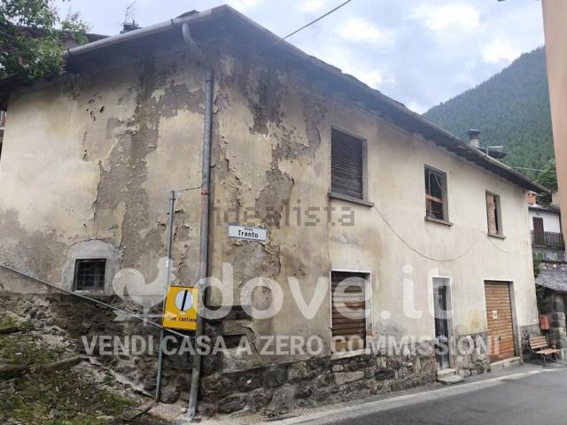 Casa in vendita a Gromo, Lombardia