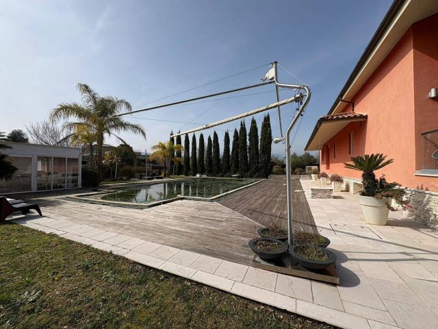 Casa in vendita a Calabria, Cosenza