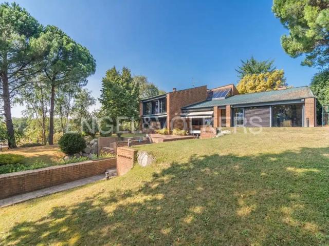 Casa in vendita a Cantù, Lombardia