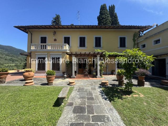 Casa in vendita a Serpiolle, Firenze