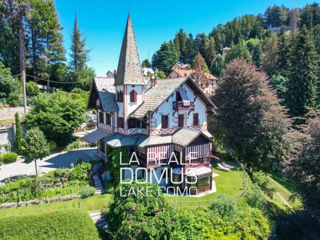 Casa in vendita a Brunate, San Maurizio