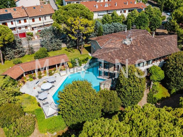 Casa in vendita a Negrar, Veneto