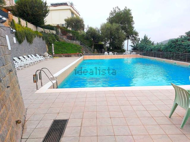 Casa in vendita a Pietra Ligure, Liguria