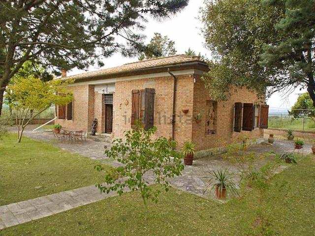 Casa in vendita a Montalcino, Toscana