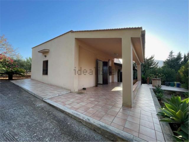 Casa in vendita a Case Di Girolamo, Castellammare del Golfo