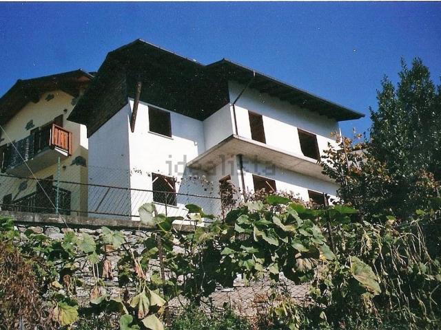 Casa in vendita a Montagna In Valtellina, Lombardia