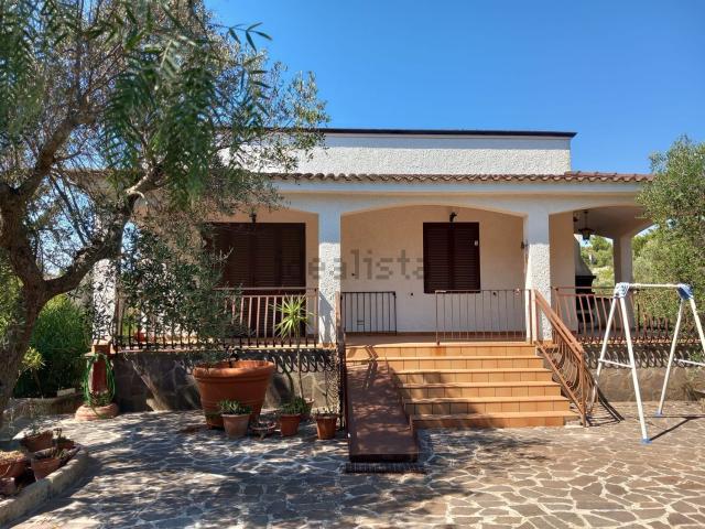 Casa in vendita a Contrada Badessa, Puglia