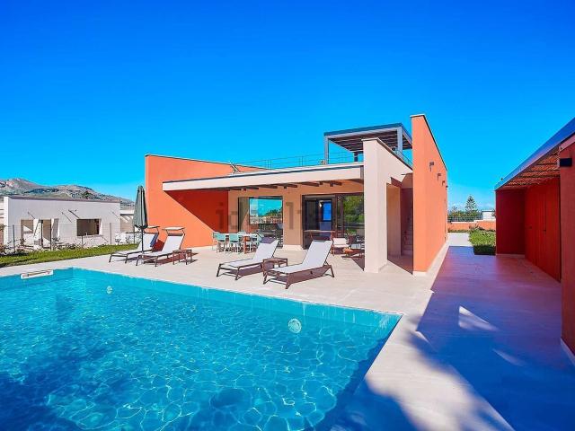 Casa in vendita a Castellammare Del Golfo, Sicilia