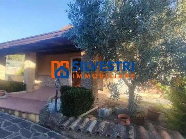 Casa in vendita a Paduli Scalo, Paduli