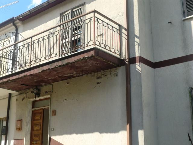 Casa in vendita a Scapoli, Molise