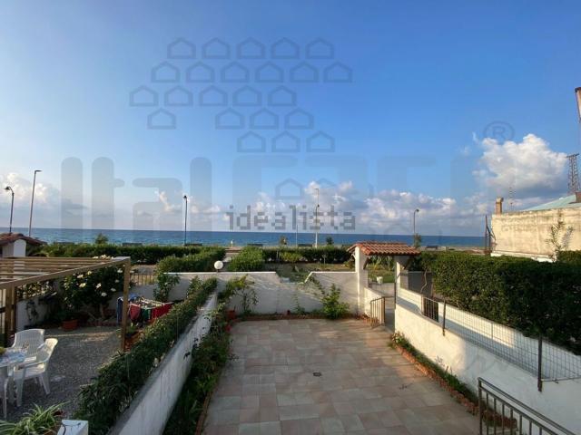 Casa in vendita a Venetico, Sicilia
