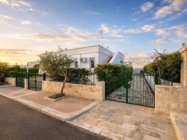 Casa in vendita a Puglia, Brindisi