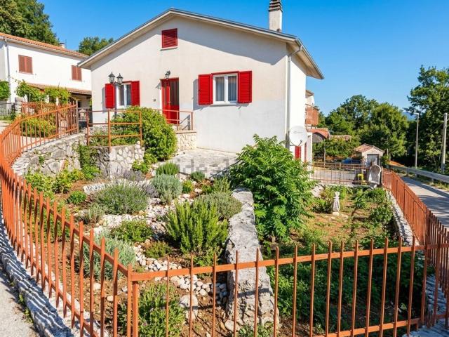 Casa in vendita a Sepino, Molise