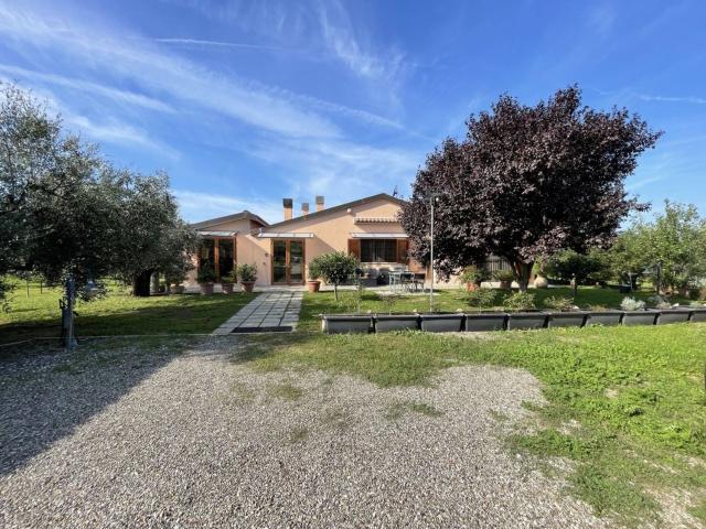 Casa in vendita a Massa Marittima, Toscana