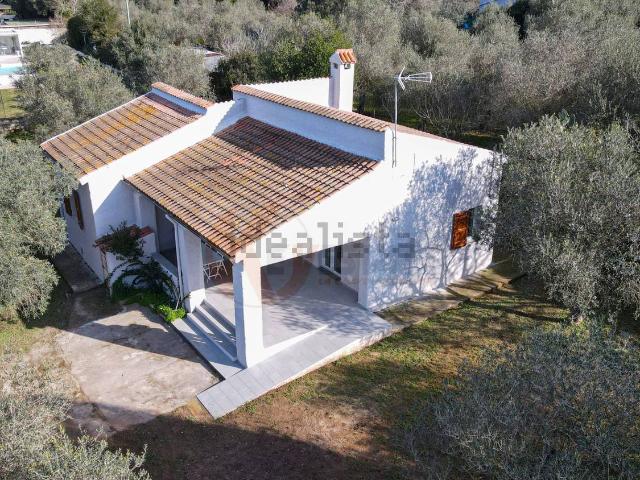Casa in vendita a San Giovanni, Cala Di Volpe
