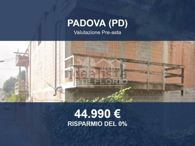 Casa in vendita a Padova, Veneto