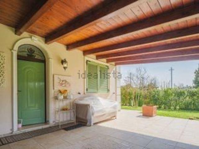 Casa in vendita a Montignoso, Toscana