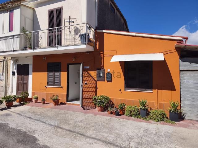 Casa in vendita a Santa Maria Infante, Minturno