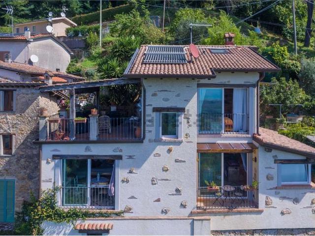 Casa in vendita a Tonfano, Toscana