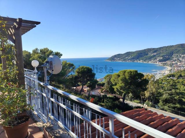 Casa in vendita a Andora, Liguria
