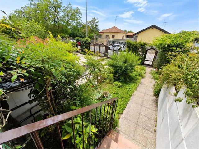 Casa in vendita a Abbiategrasso, Lombardia