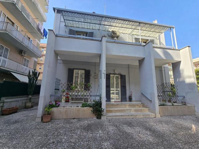 Casa in vendita a Puglia, Barletta-andria-trani