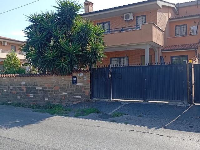 Casa in vendita a Lavinio, Anzio