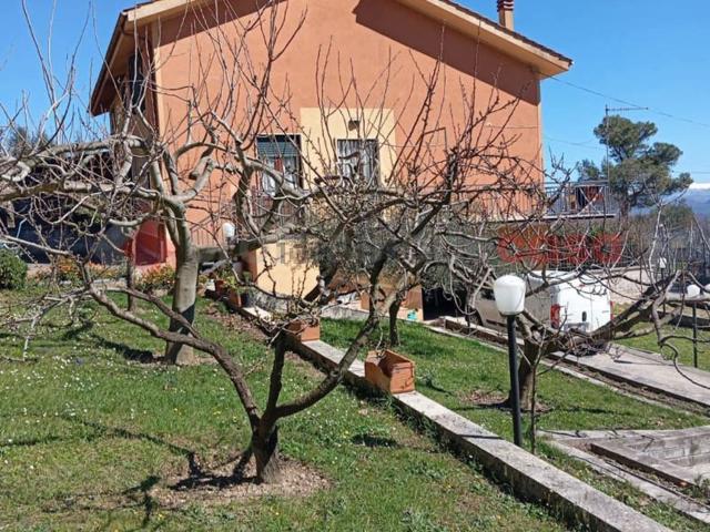 Casa in vendita a Roma Capitale, Lazio