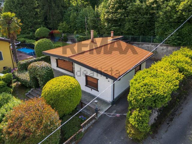 Casa in vendita a Vergiate, Lombardia