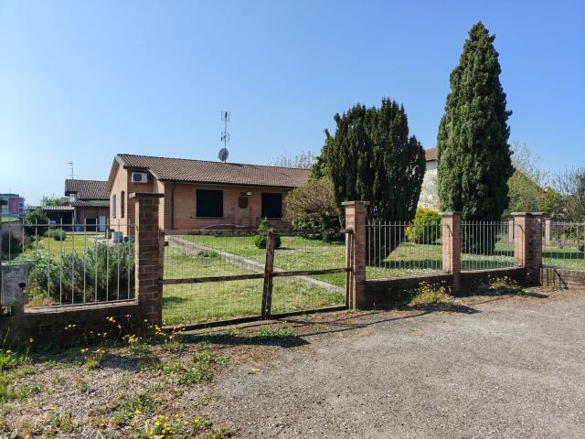 Casa in vendita a Lungavilla, Lombardia