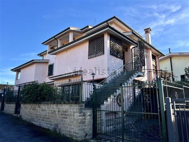 Casa in vendita a Roma Capitale, Lazio