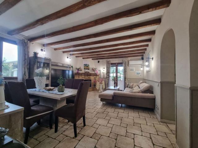 Casa in vendita a Le Salzare, Aprilia