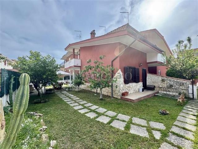 Casa in vendita a Piane di Vaccina, Roma Capitale