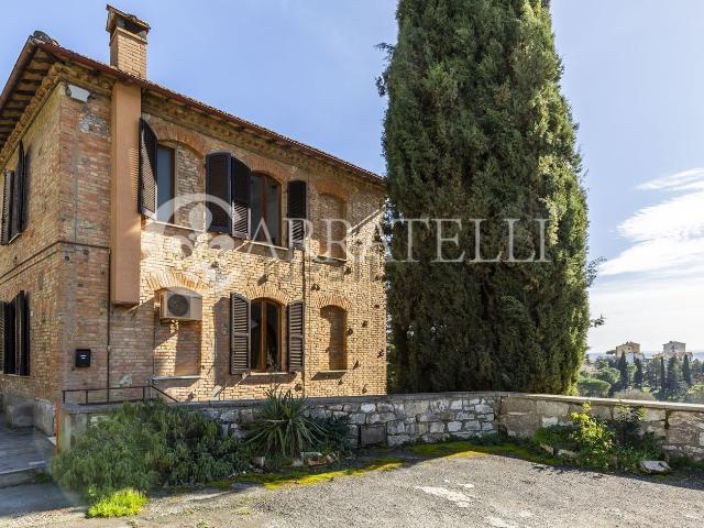 Casa in vendita a Chiusi Città, Toscana