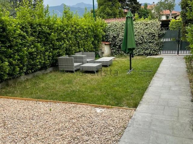 Casa in vendita a Roma Imperiale, Forte Dei Marmi