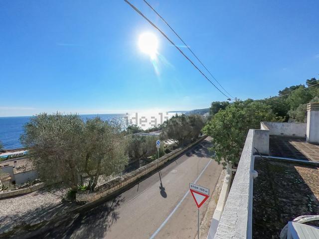 Casa in vendita a Castro Marina, Puglia