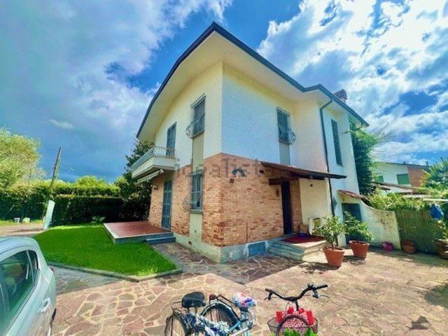Casa in vendita a Caranna, Forte Dei Marmi